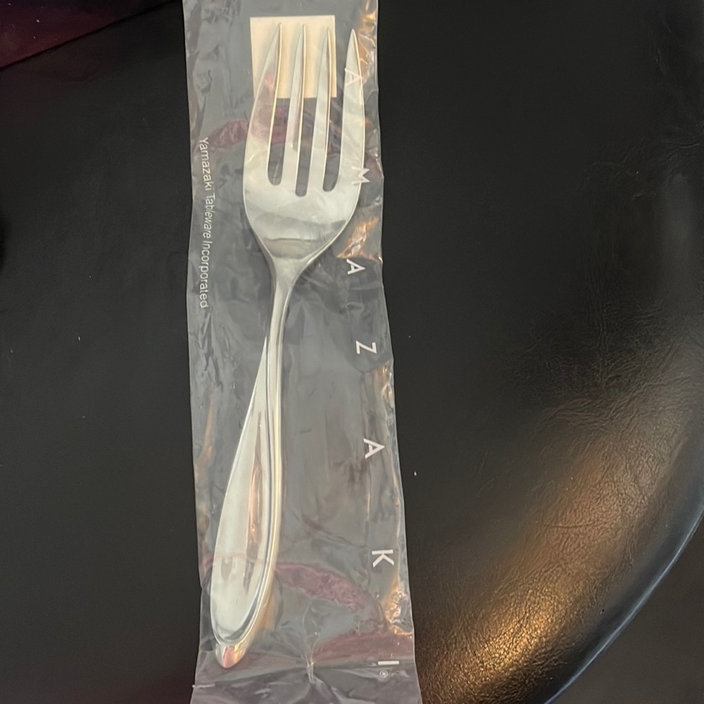 New Yamazaki Escapade 4 Tine Solid Serving Fork